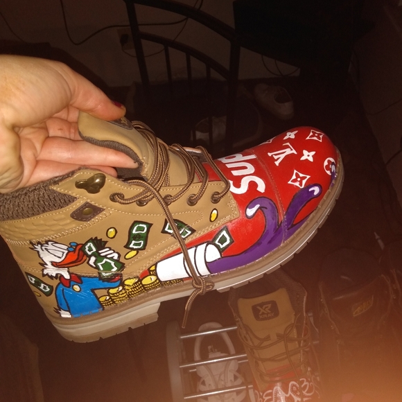 Custom boots - Picture 4 of 4